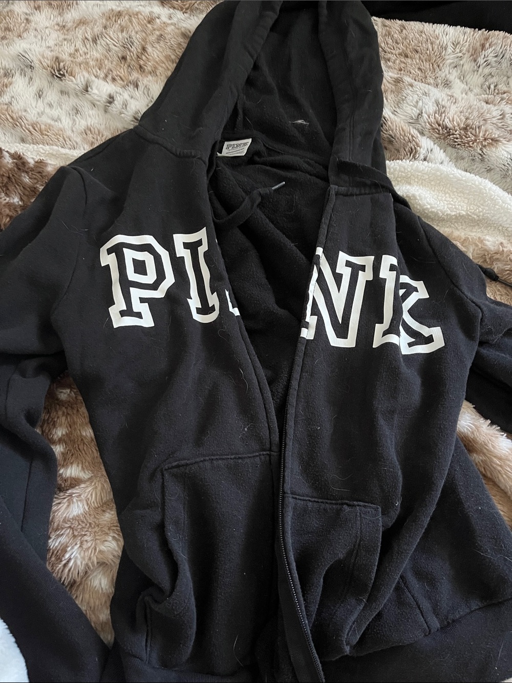 Vintage 2000s pink zip up sweater